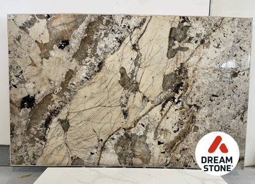 21. kwarcyt Patagonia 295x185x2cm poler