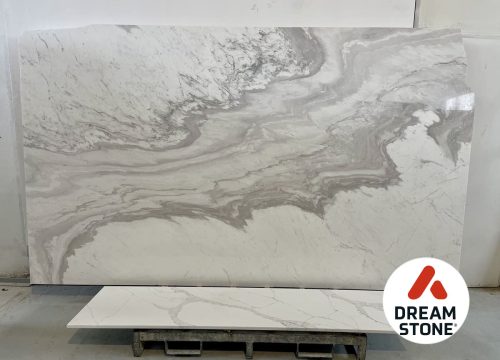 3. marmur Volakas 310x183x2cm poler