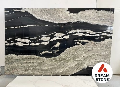 30. kwarcyt Cpacabana 300x185x2cm poler