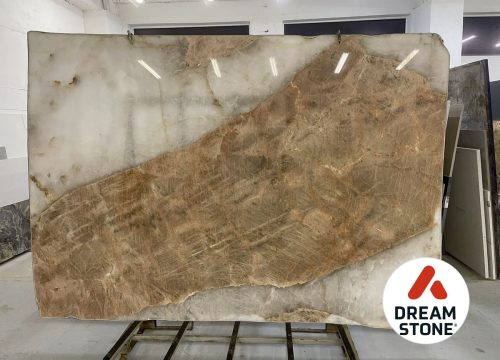 37. kwarcyty Patagonia Pink 272x186x2cm poler