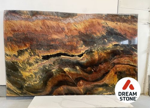 8. kwarcyt Mars 320x197x2cm poler