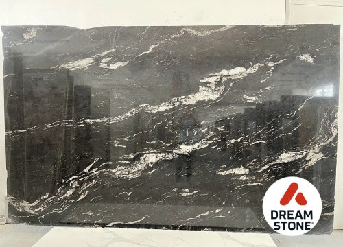 9. granit Cosmic Black 318x195x3cm poler